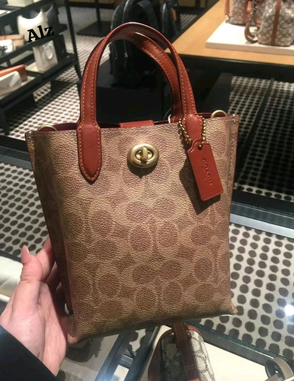 Coach. | Ladies Bags.| Luxurybrandzone |