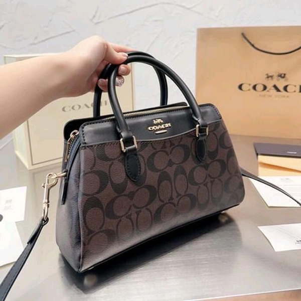 COACH.  |Ladies Bags |   Luxurybrandzone |