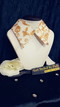 Product Feature:Item Type: Detachable Fashion Luxury CollarMaterial:  Fine Japanese SatinColor: Black n GoldSize :Neck Circumference: 16.5- 18 inchWidth:  2.8 inchOrder processing time : 2-3 working days and after that the collar will be dispatched.High quality, safe material and offers you comfortable feeling. What's more, the modern vogue design will add a unique charm to you.Pac - No Wash N Dry Clean, White Rock, Get Luxury Scrunchie Gift Free!