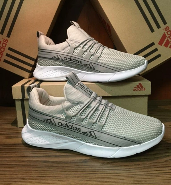 ADIDAS  - 6 7 8 9 10 11