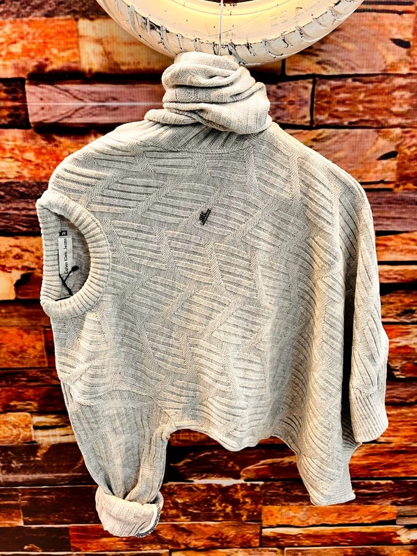KNITTED ROUND NECK SWEATER - Black, XXL