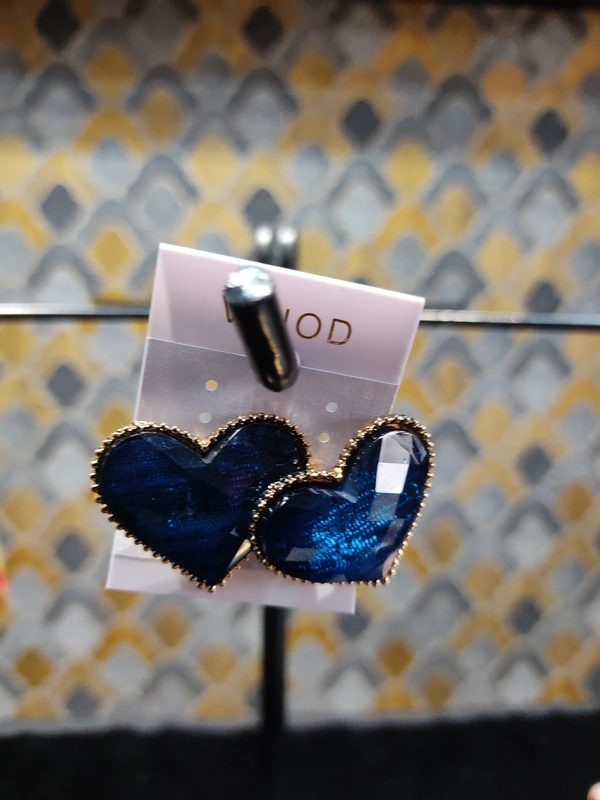 HEART SAPE EARRING  - RED, GREEN, BLUE, ETC.., Shipping Cost Extra
