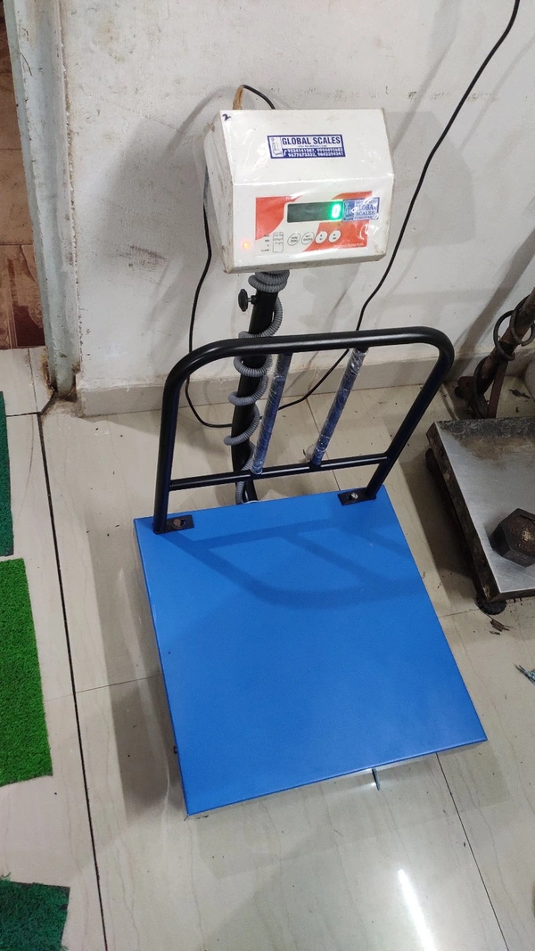 Joshua/Kaviri/Global Scale Ms 300kg  600*600mm - Black