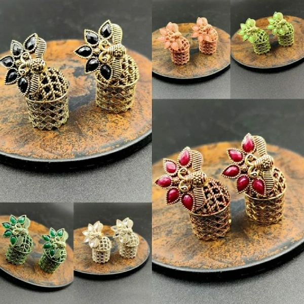 Beautiful Short Colour Earing