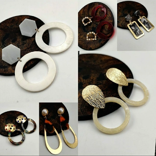Fashionable Different Shape Size Earing 