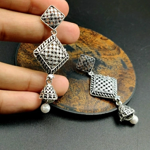 Silver Short Earing