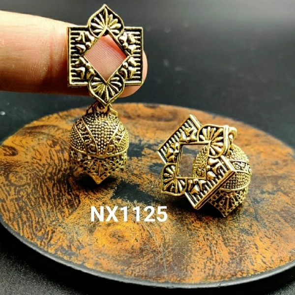 Short Golden Earing