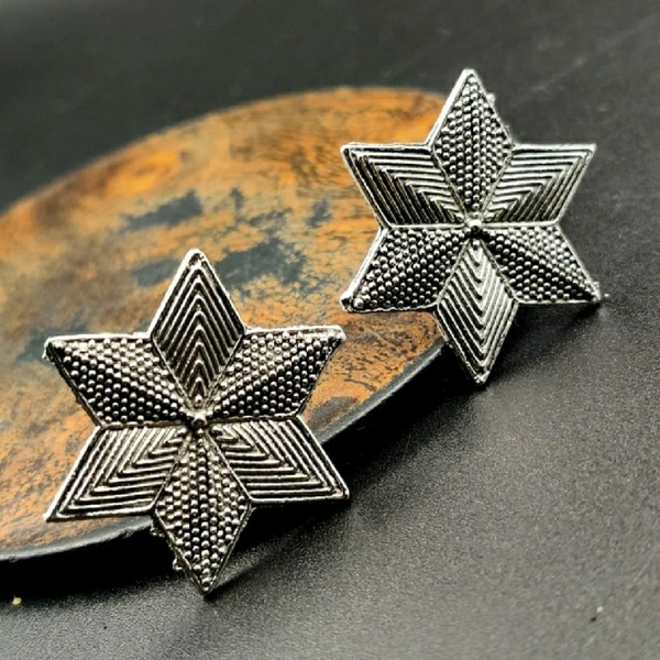 Staet Shape Earing