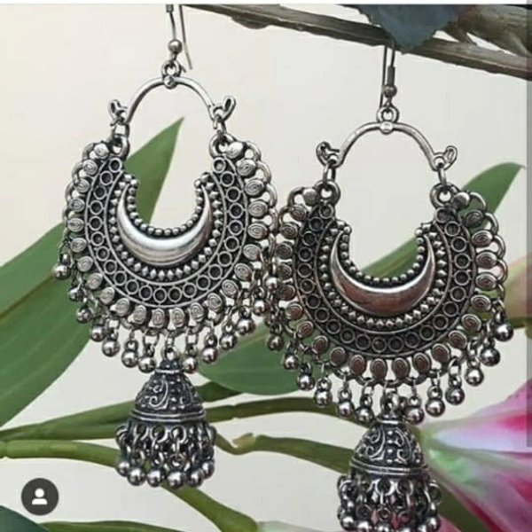 Silver Oxidized Earing 