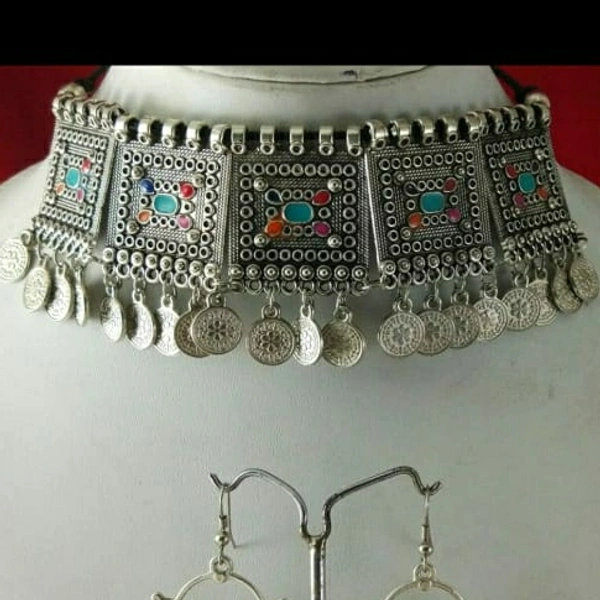 Designer Silver Neckpeice