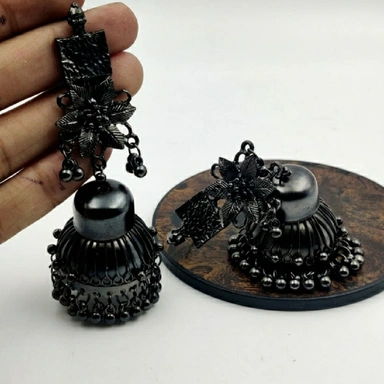 Black Metal Earing