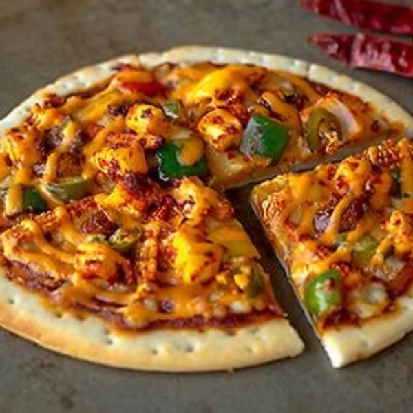 (kavsan) Peri Peri Paneer Pizza - Medium