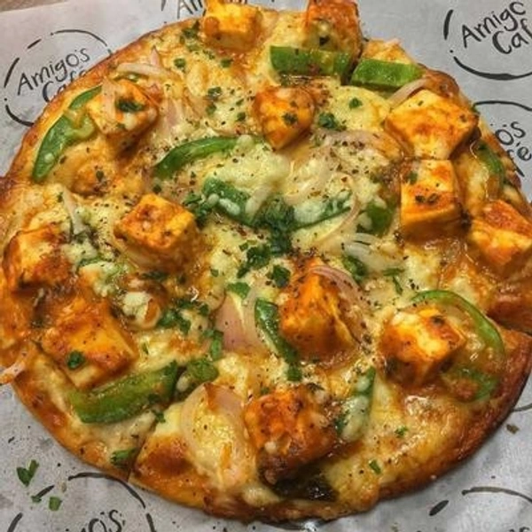 (kavsan) Medium Mozzarella Cheese - mexican Treat Pizza With, paneer Makhani Pizza