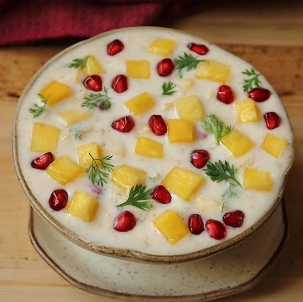 (De Medrid) Pineapple Raita
