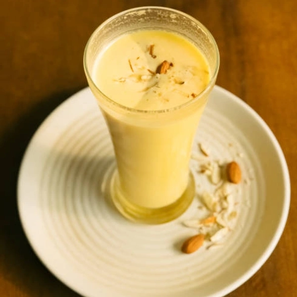 (Halwai'z) Badam Shake
