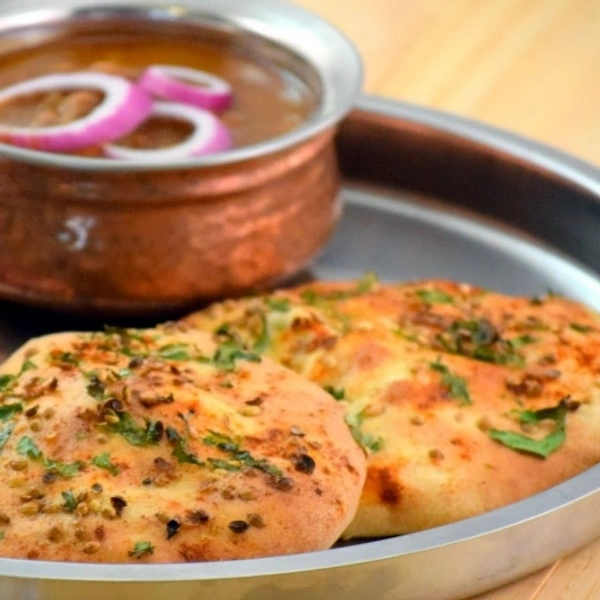 (Halwai'z) Mix Kulcha