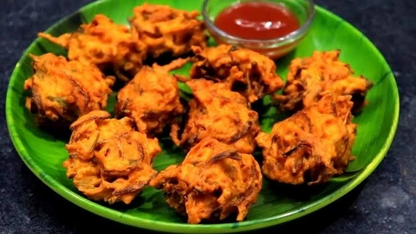 Chicken Pakoda Wth Cold Drink