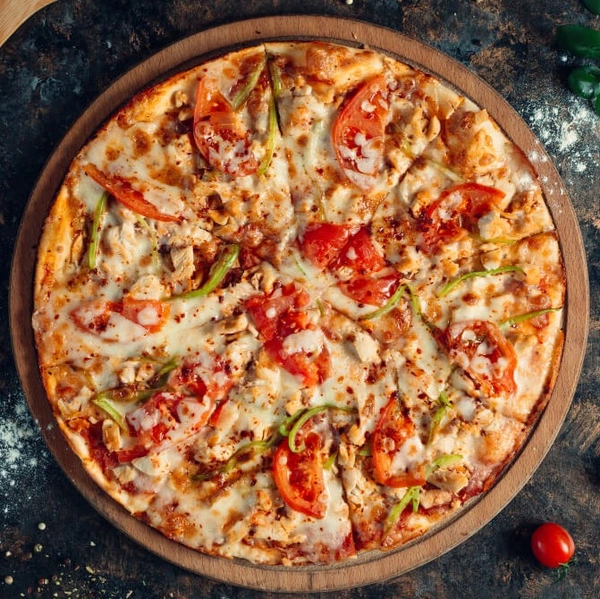 Tandoori Chicken Tikka Pizza - 9"