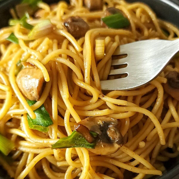 Mushroom Noodles 
