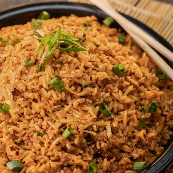 Schezwan Chicken Fried Rice 