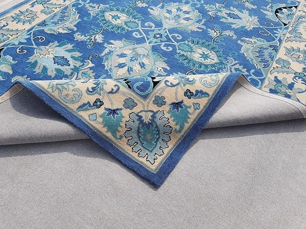 Handmade Traditional Design Woollen Carpets For Living Room - Electric Violet, 5x8