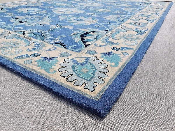 Handmade Traditional Design Woollen Carpets For Living Room - Electric Violet, 5x8