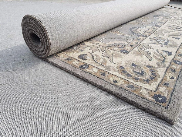 Handmade Traditional Design Woollen Carpets For Living Room - Grey, 5x8