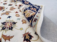 Handmade Traditional Design Woollen Carpets For Living Room - White, 5x8