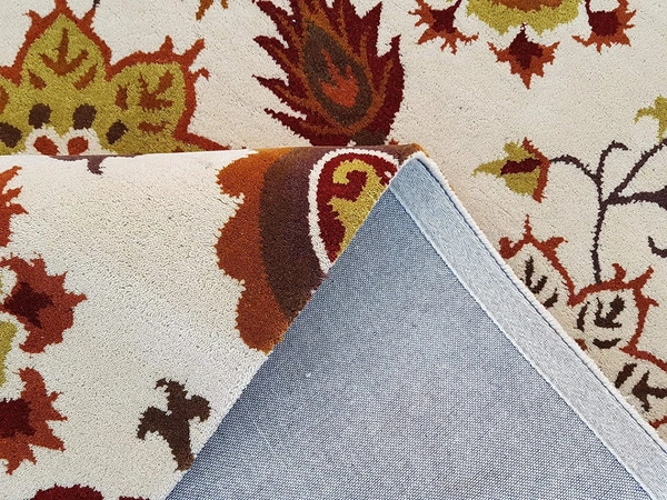 Handmade Traditional Design Woollen Carpets For Living Room - beige, 5x8