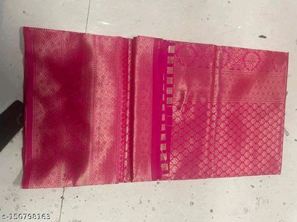Aagyeyi Banarasi Sarees