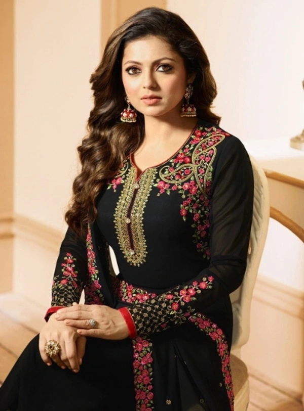 Women Embroidered Kurta   - XXS