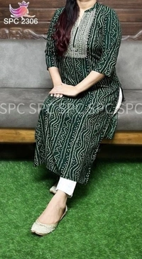 Women Bandhni Print Kurta - Green, XL
