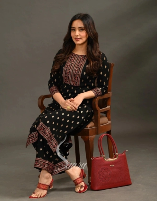 Women Kurta and Pant Set - XXL
