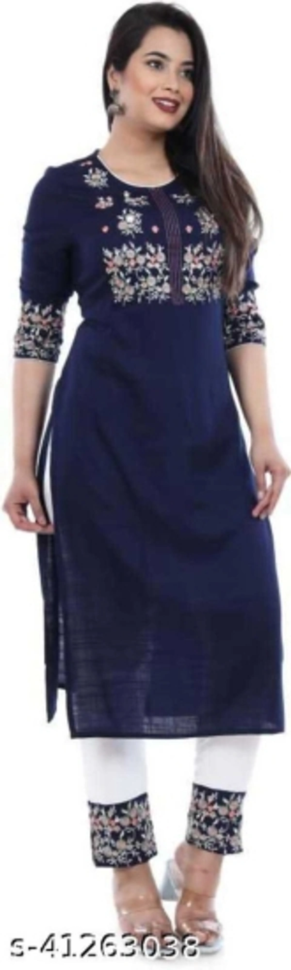 Women Kurta and Pant Set - S