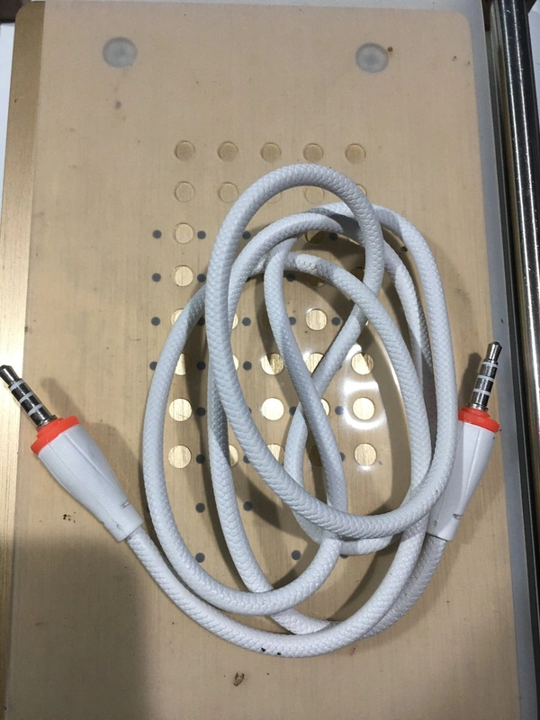 Headphone Data Cable - White, J. P. Y