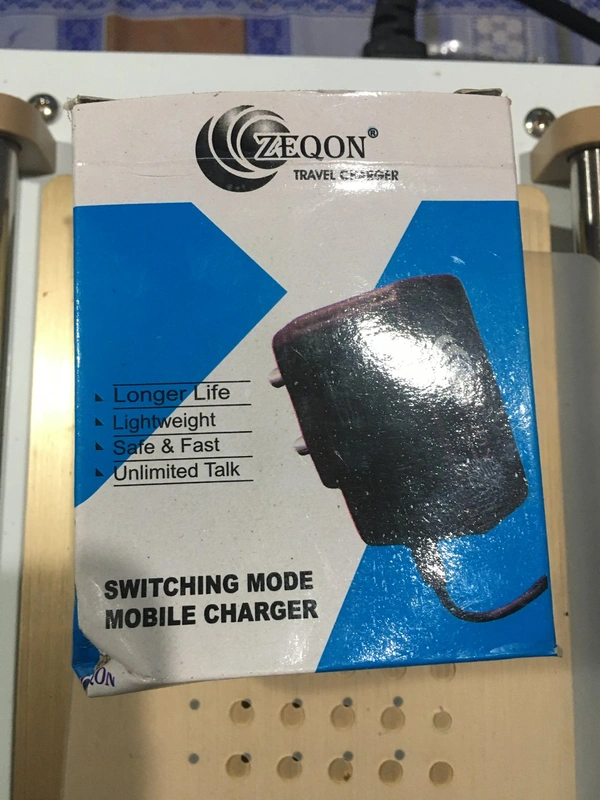 ZEQON CHARGER 5v  - Black, 2C-10