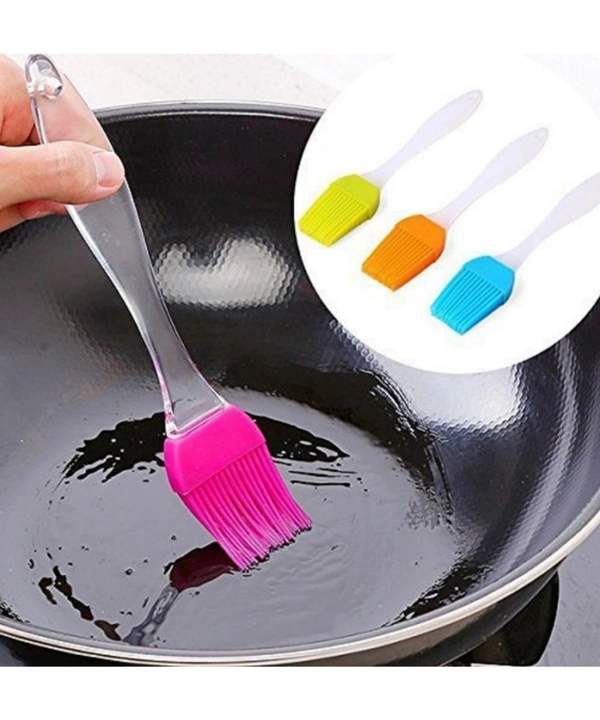 Silicone Non-Sticky Spatula and Oil Brush Reusable Kitchen