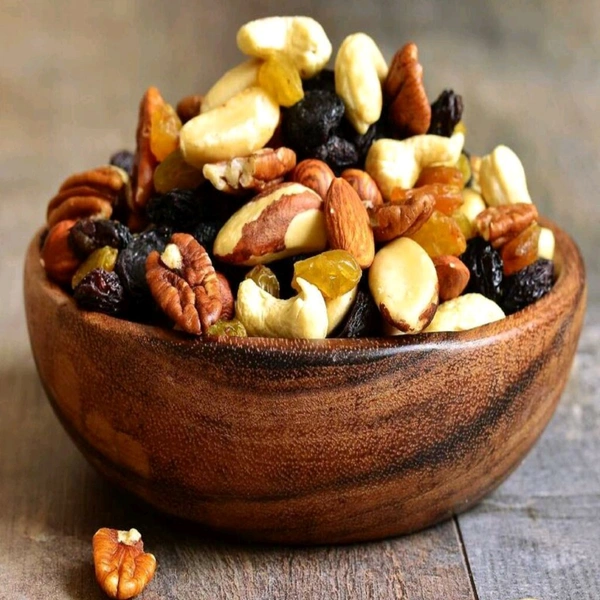 Mixed Dry Fruits: 500 gms - White