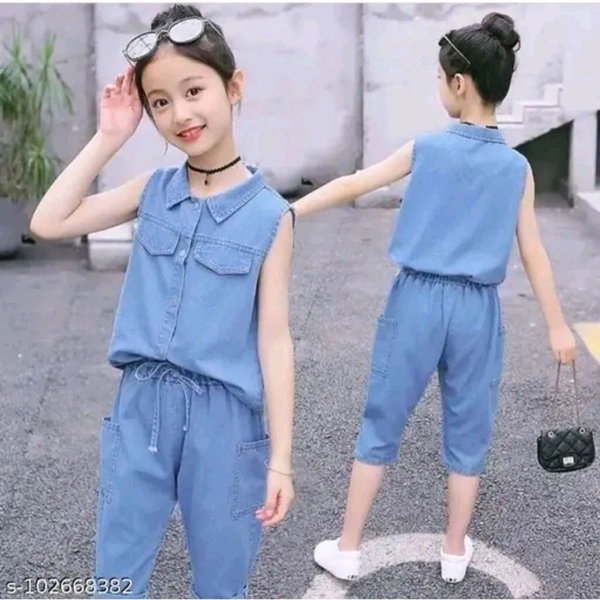 SMPH STAR  Kids clothing - Size 12-18 Month, Danube