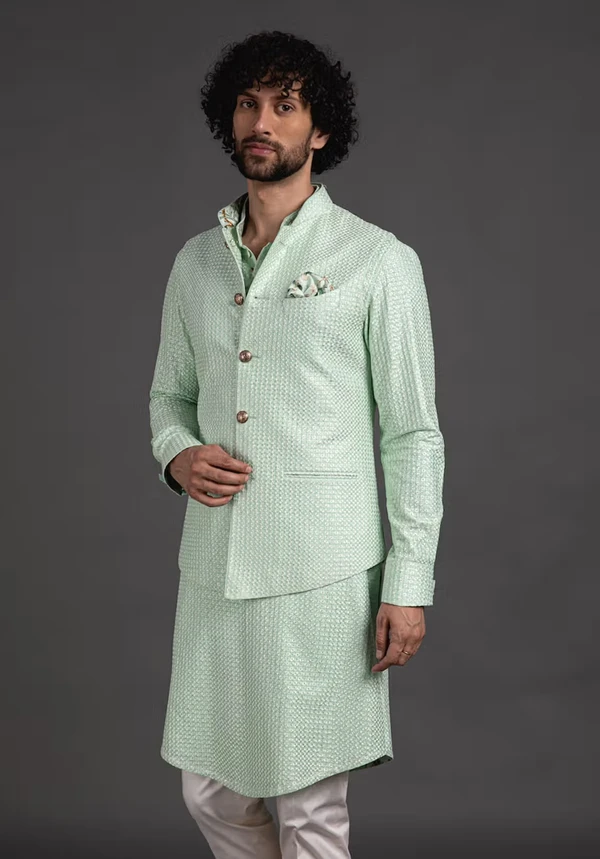 Arjan Dugal Green Chanderi Silk Bundi And Kurta Set - M, White