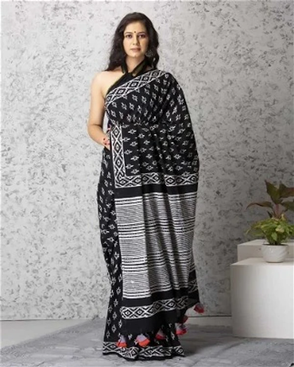 Pure Mulmul Block Printed Saree With Blouse