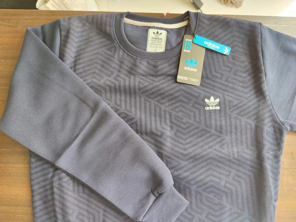 Brand Sweatshirts - XL