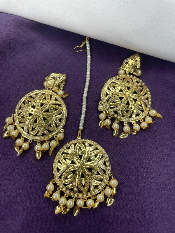Anaya Earing Tikka Set