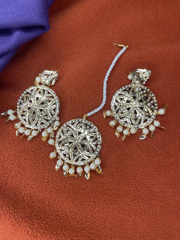 Anaya Earing Tikka Set