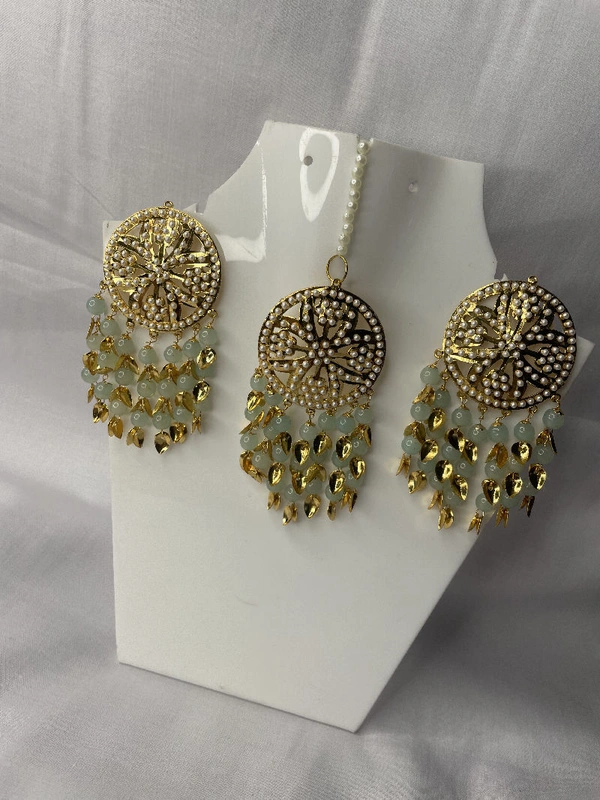 Kiyana Earing Tikka Set