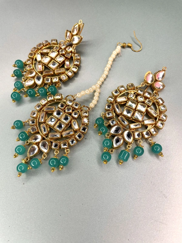 Asmita kundan Tikka Set