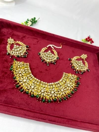 Riya Kundan Necklace - Maroon & green