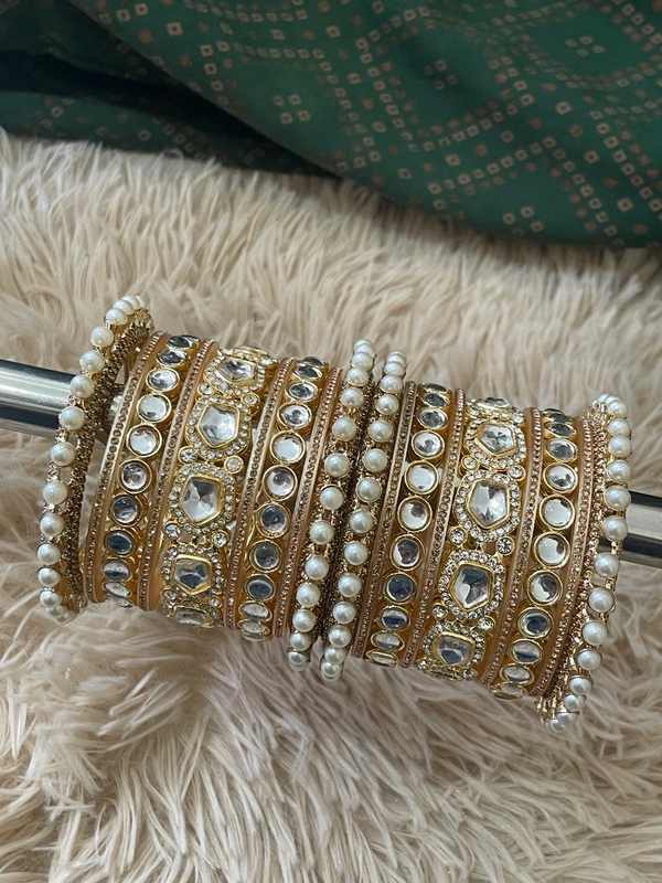 Tannu Bangle Set - 2.8