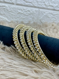 Kundan Pachelli Round Bangles (set of 4) k15 - 2.4