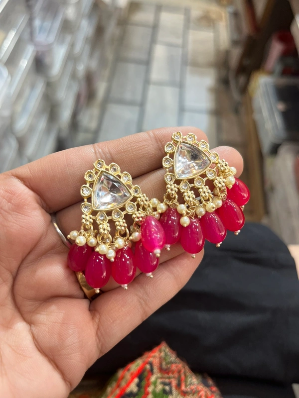 Kundan Small Earing  - rani, Tickle Me Pink